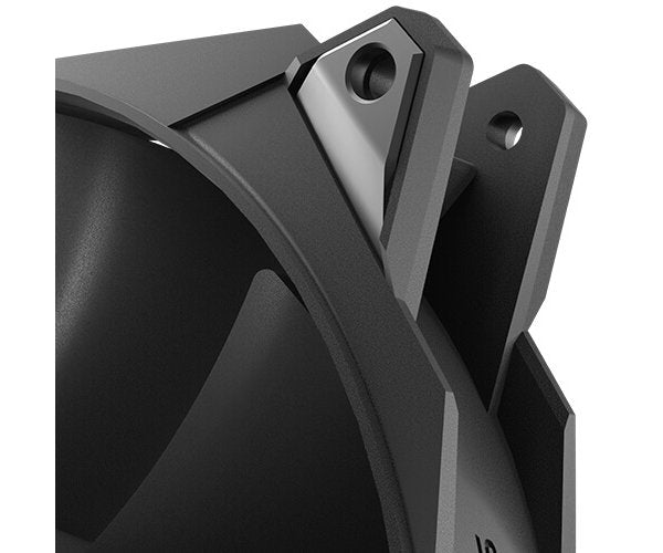 מאווררים למארז Antec Storm T3 140mm Black 3 Fan Pack